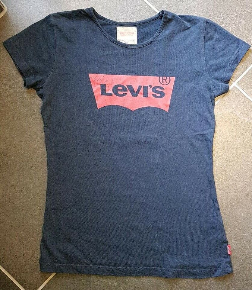 Tshirt Levi's Gr. 12 in Mogendorf