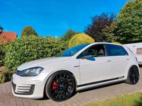 VW Golf 7 GTD Sport&Sound,Perlmutt,19 Zoll,tiefer,top Zustand Niedersachsen - Jade Vorschau