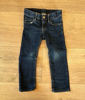 Jeans Größe 98 slim fit blau Niedersachsen - Holzminden Vorschau