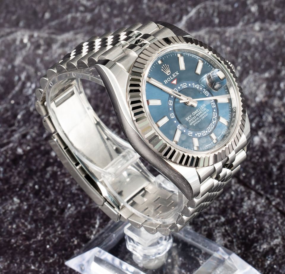 Rolex Sky Dweller Jubilee Blau Neu/Ungetragen 2024 FullSet 336934 in Buchholz in der Nordheide