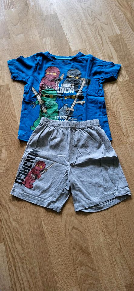Sommer Schlafanzug/ Pyjama Gr. 98/104 in Bad Vilbel