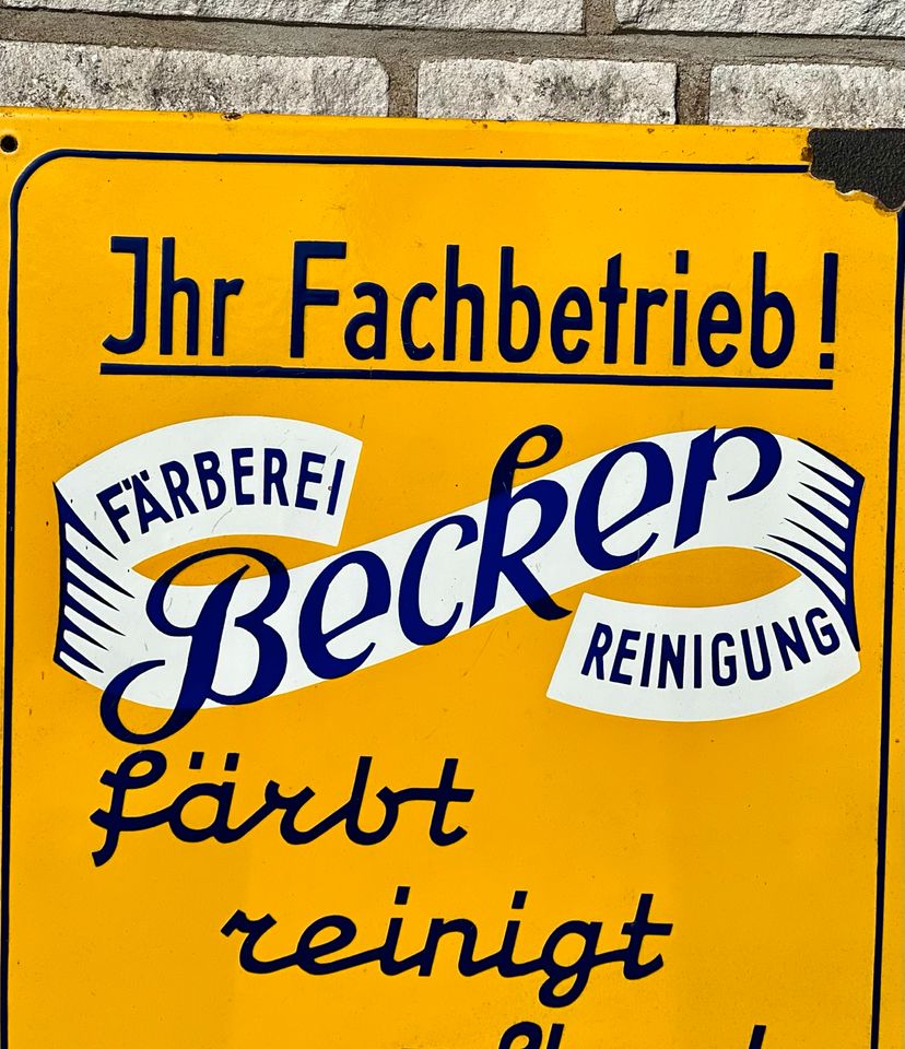 Uraltes Emailschild, Emailleschild, Färberei Becker,100 Jahre alt in Steinheim