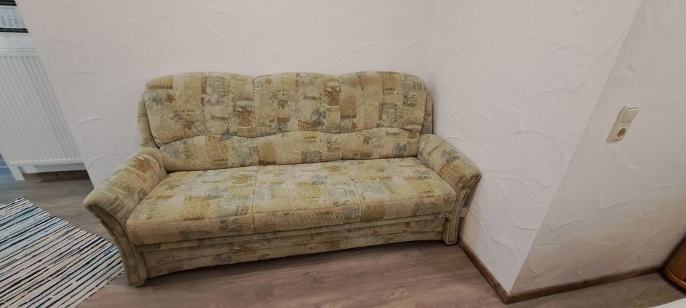 Sofa Schlafsofa Couch 3 sitzer Federkern Top Qualität in Viereth-Trunstadt
