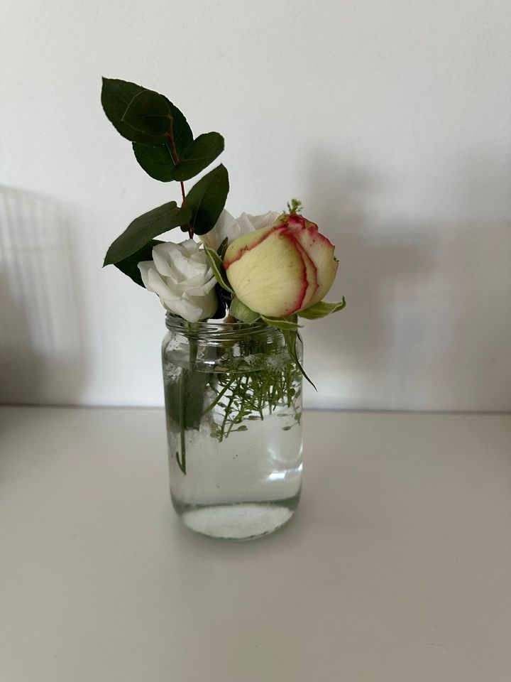 45 kleine Vasen zum Verleih Hochzeit/ Party in Zarrentin