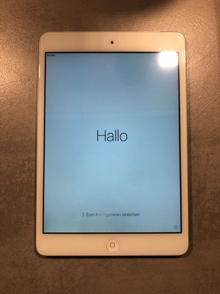 Ipad Mini 1. Gen 32GB Wifi + Cellular in Hamburg