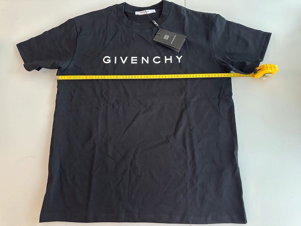 Givency Herren T-Shirt Gr. L NEU in Aachen