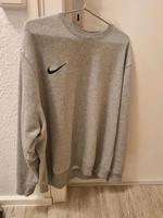Nike Pullover L Sachsen-Anhalt - Halle Vorschau