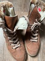 Nagelneue Rieker Schuhe braun mit Fell Nordrhein-Westfalen - Sankt Augustin Vorschau