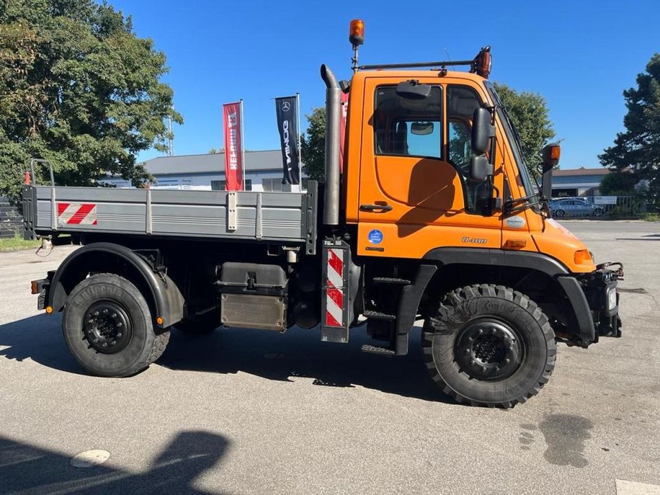 Mercedes-Benz Mercedes Benz Unimog U 400 6 Zylinder in Hagelstadt