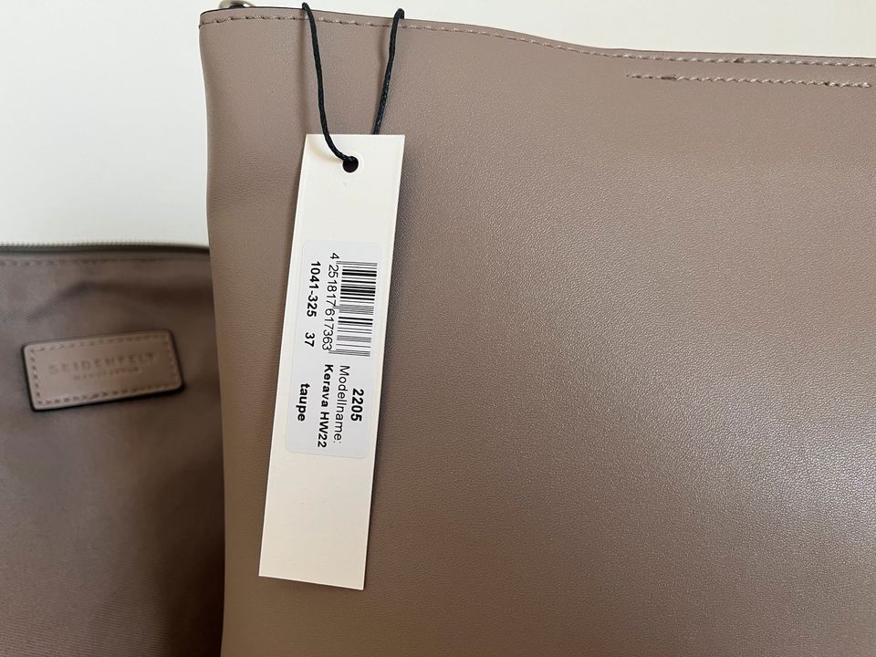 Seidenfelt Kerava taupe Bucket Bag kleiner Shopper neu in Frankfurt am Main