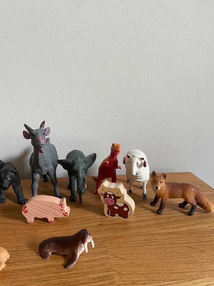 Kleine Tiersammlung Spielzeug Tiere Figuren Spielzeug Dino in Rostock