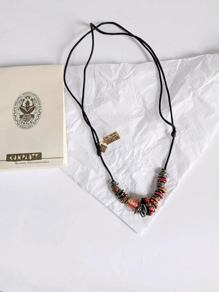 Konplott Kette NEU Necklace rot/orange mit Etikett in Trierweiler