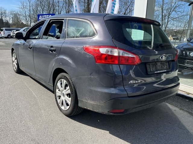 Ford Focus Turnier 1.6 TDCI TEMPOMAT PDC in Wuppertal