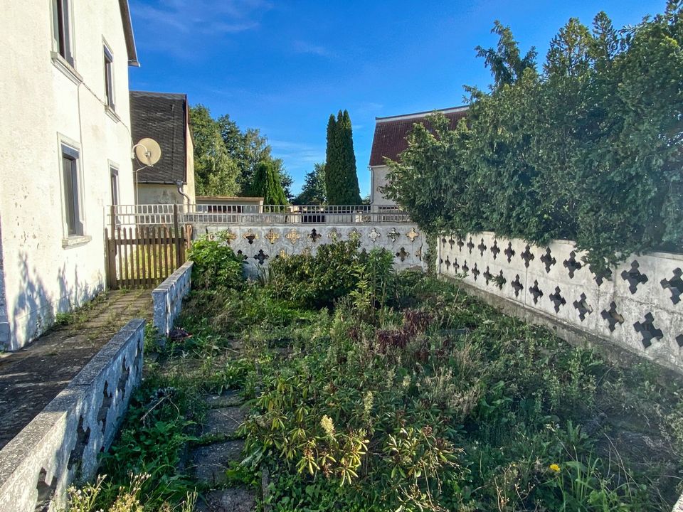 Einfamilienhaus mit Stallgebäude und Garage bei Belgern in Belgern