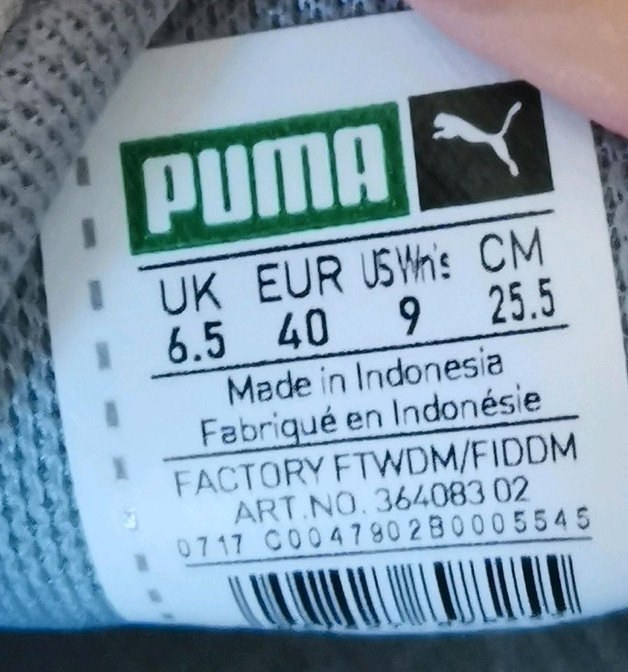 Puma Sneaker Schuhe Gr. 40 in Nürnberg (Mittelfr)