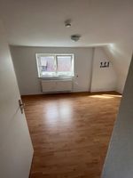 Geräumige Dachgeschosswohnung in Salzgitter Thiede Niedersachsen - Salzgitter Vorschau