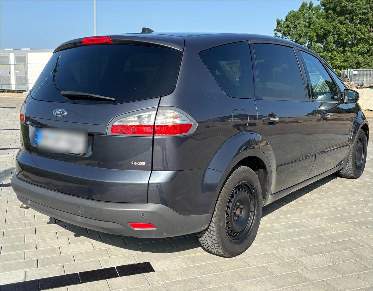 Abbildung des Autos Ford S-Max 2.0 TDCI