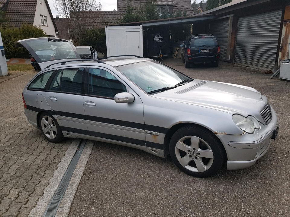 Mercedes C320 in Rietheim-Weilheim