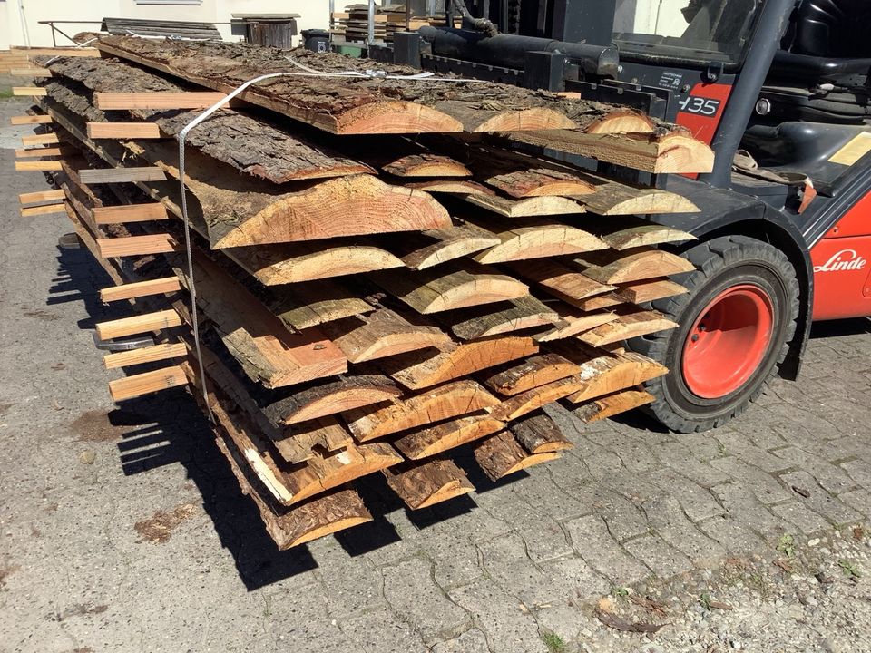 Schwarten Bretter Schwartenbretter Lärche Bastel Holz Brennholz in Bad Essen