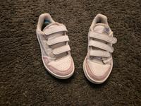 Adidas Schuhe 30 Berlin - Marzahn Vorschau