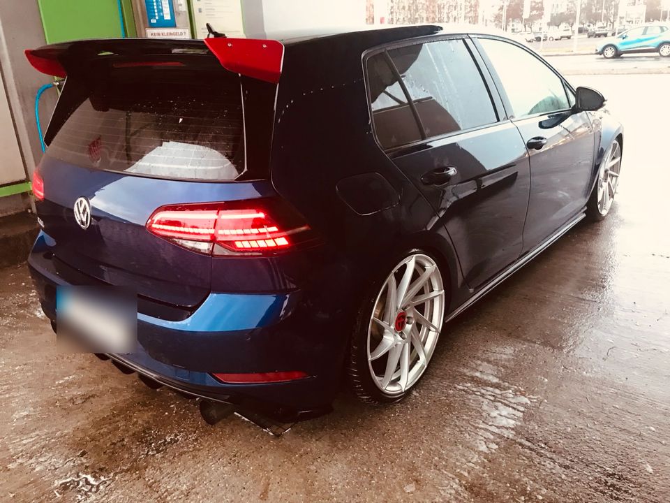 Golf 7 GTI Sportlich Facelift 2017 mit super Zustand in Eisenhüttenstadt