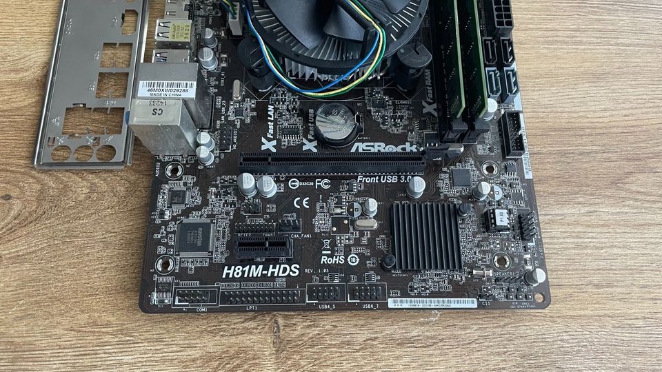 Intel i3-4150 | ASRock B81M-HDS | 8GB DDR3 RAM in Konstanz