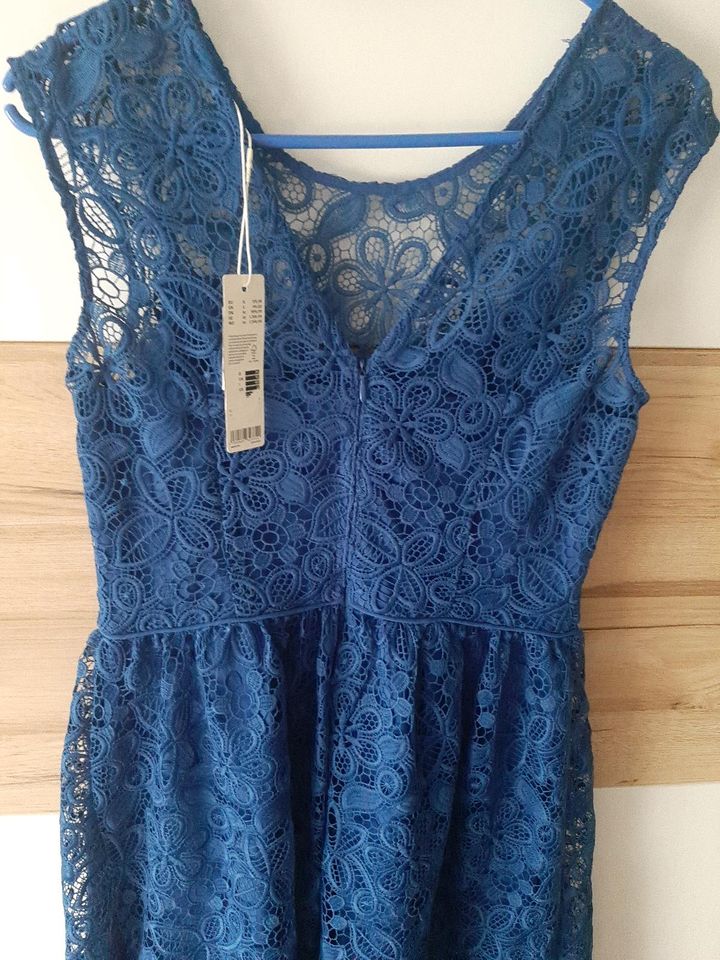 Kleid Esprit neu Größe S in Wermsdorf