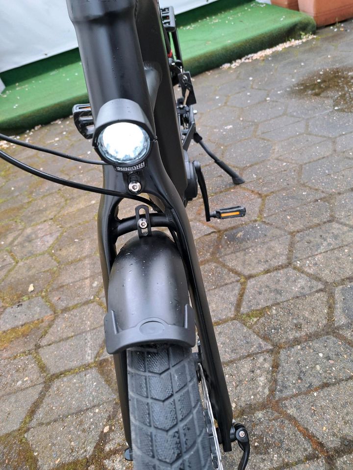 E Bike 20 Zoll  FLYER.  2021..978 km..500 Wh in Langwedel