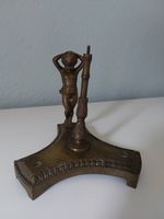 Antiker kleiner Putto Engel Messing Bronze? Aufsatzstück Vintage Hessen - Oberursel (Taunus) Vorschau