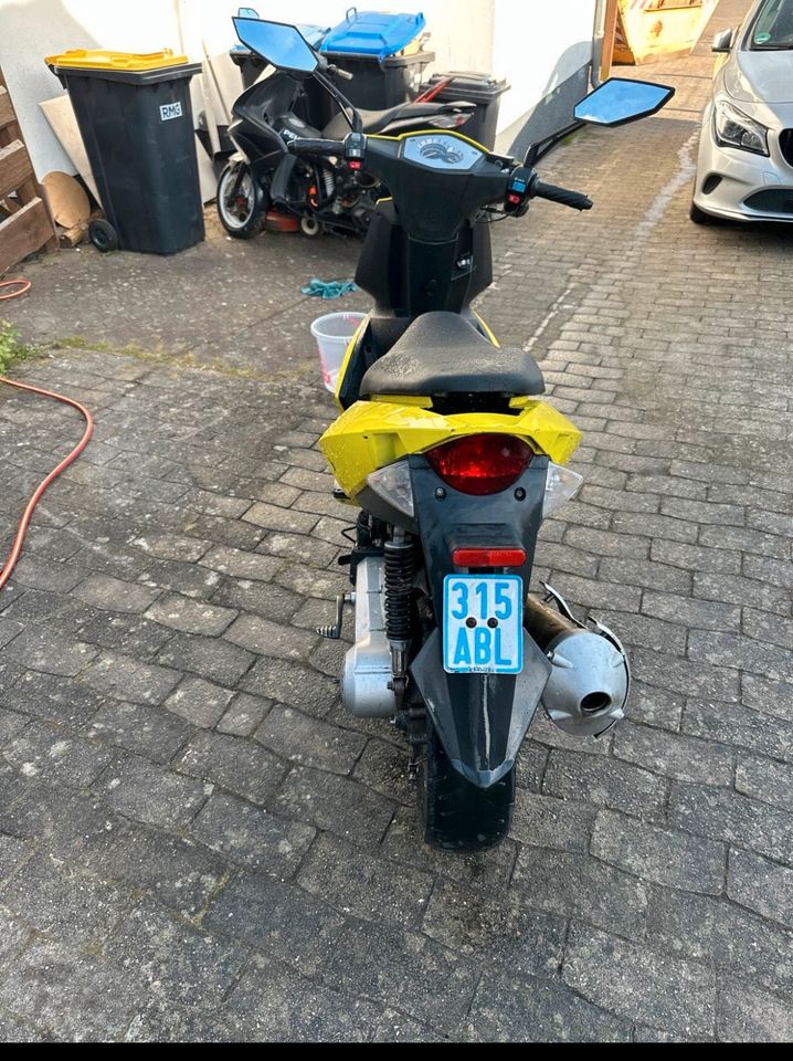 Motorroller 45er läuft gut in Celle