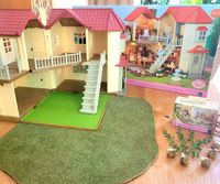 Sylvanian Families Stadthaus LICHT Garten Set Wiesenplatte OVP Nordrhein-Westfalen - Jüchen Vorschau