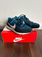 Nike Sneaker Schuhe blau/petrol 36,5 TOP Zustand Baden-Württemberg - Östringen Vorschau