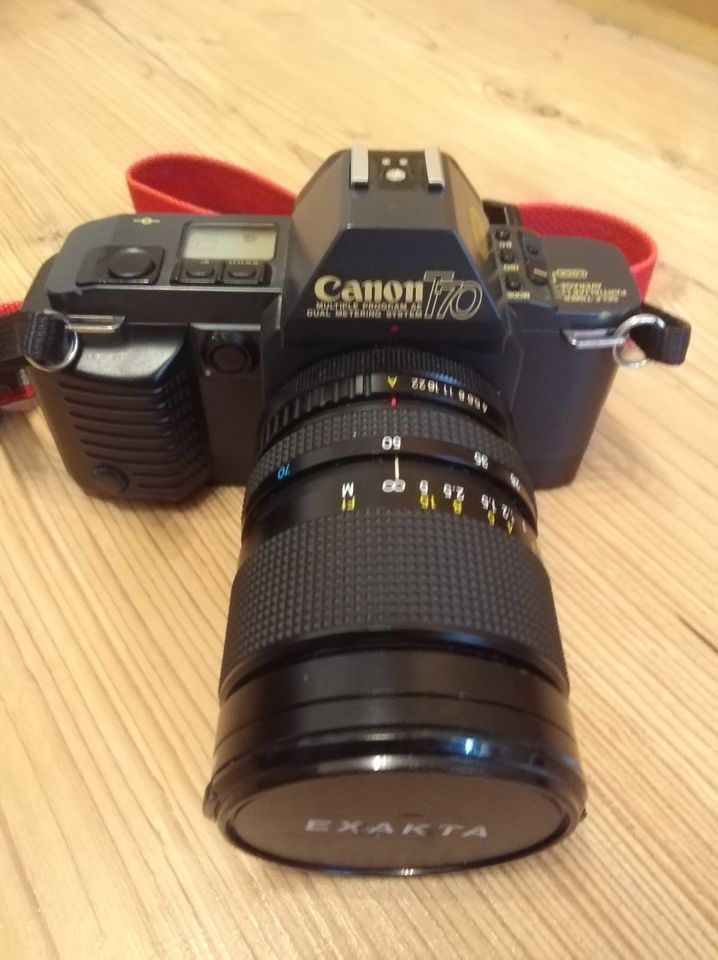 Hochwertige Canon T70 Spiegelreflex-Kamera mit Zubehör !! in Neumarkt i.d.OPf.