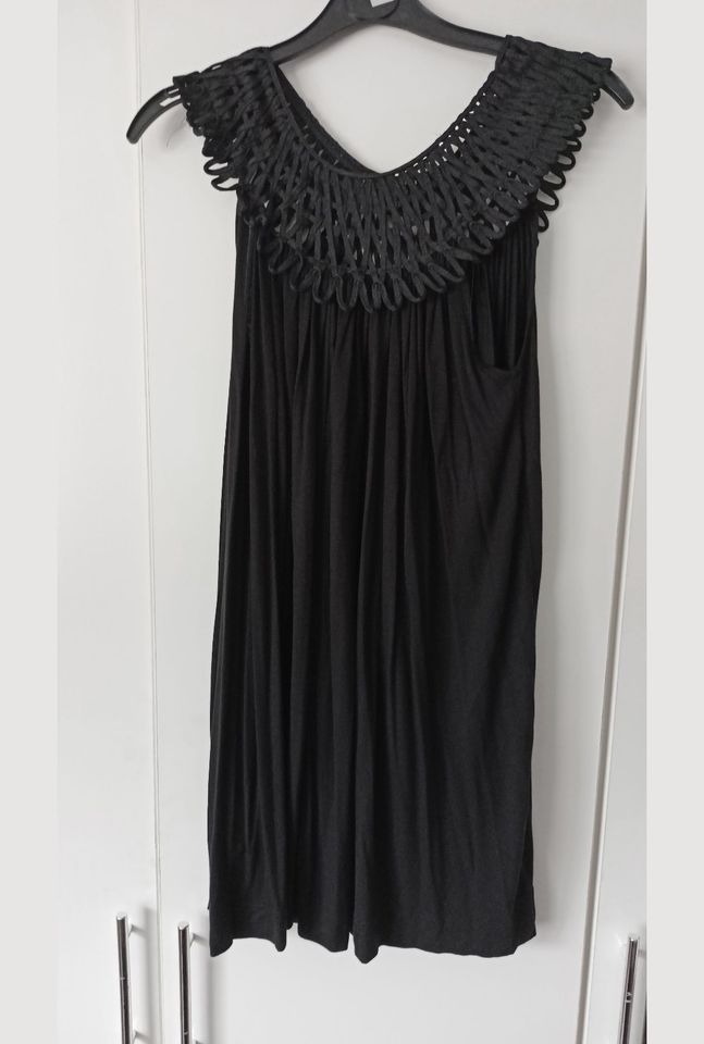 H&M Hängerchen Sommer Kleid schwarz Umstandsmode NEu in Göppingen