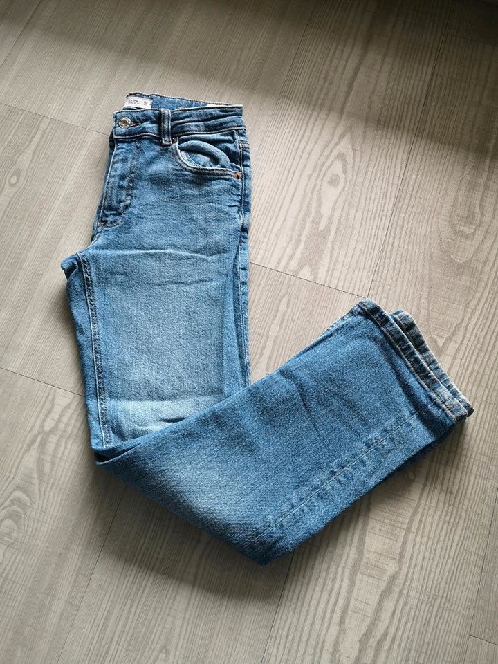 Zara Kinder Jeans gr 152 in Böblingen