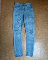H&M divided | Jeans | Größe 38 | mit Löchern Niedersachsen - Hillerse Vorschau