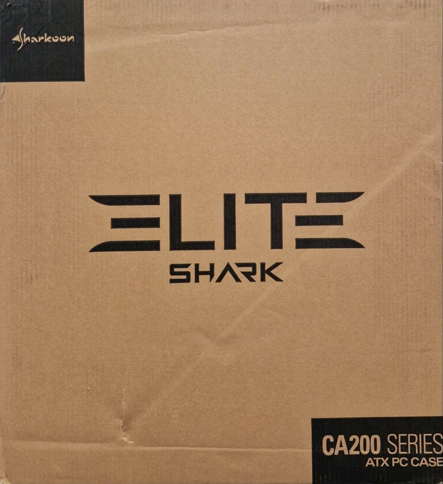 Sharkoon Elite Shark Gehäuse CA200G in Stuttgart