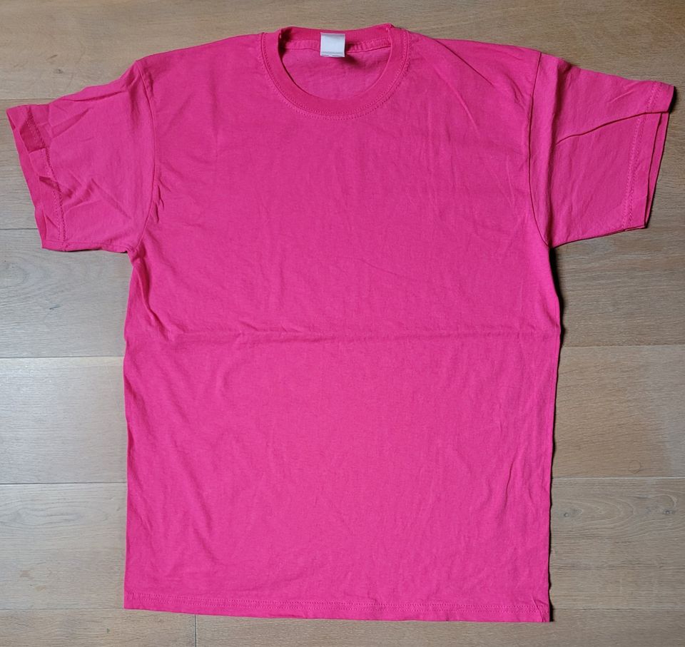 Fruit of the Loom T-Shirt in pink, Größe 152 *NEU* in Hessen - Lohra | eBay  Kleinanzeigen ist jetzt Kleinanzeigen