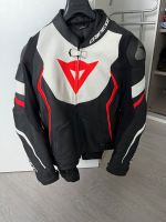 Dainese Avro 4 Motorrad Lederjacke in Größe 56 Nordrhein-Westfalen - Hagen Vorschau