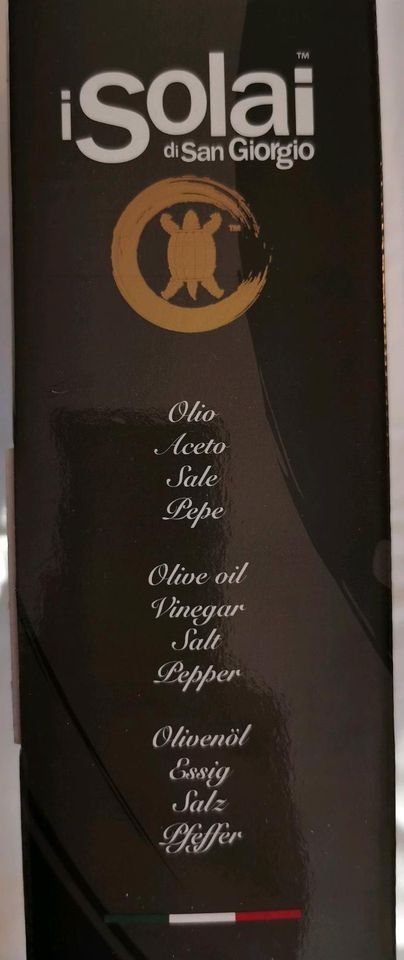 Geschenkpaket Olivenöl, Essig, Salz und Pfeffer. in Troisdorf