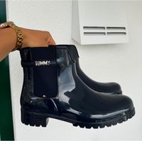 Tommy Hilfiger Boots 40 Blau NEU Bayern - Starnberg Vorschau