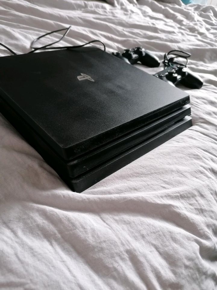 Playstation 4 1TB in Dortmund