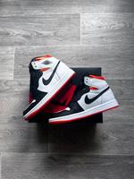 Nike Jordan 1 Retro Electric Orange US 4 - EU 36 Brandenburg - Frankfurt (Oder) Vorschau