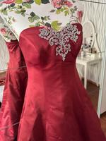Wunderschöne Henna Kleid Abendkleid neuwertig Nordrhein-Westfalen - Marsberg Vorschau