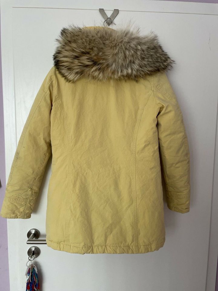 Woolrich Jacke Gr. M gelb in Ingolstadt