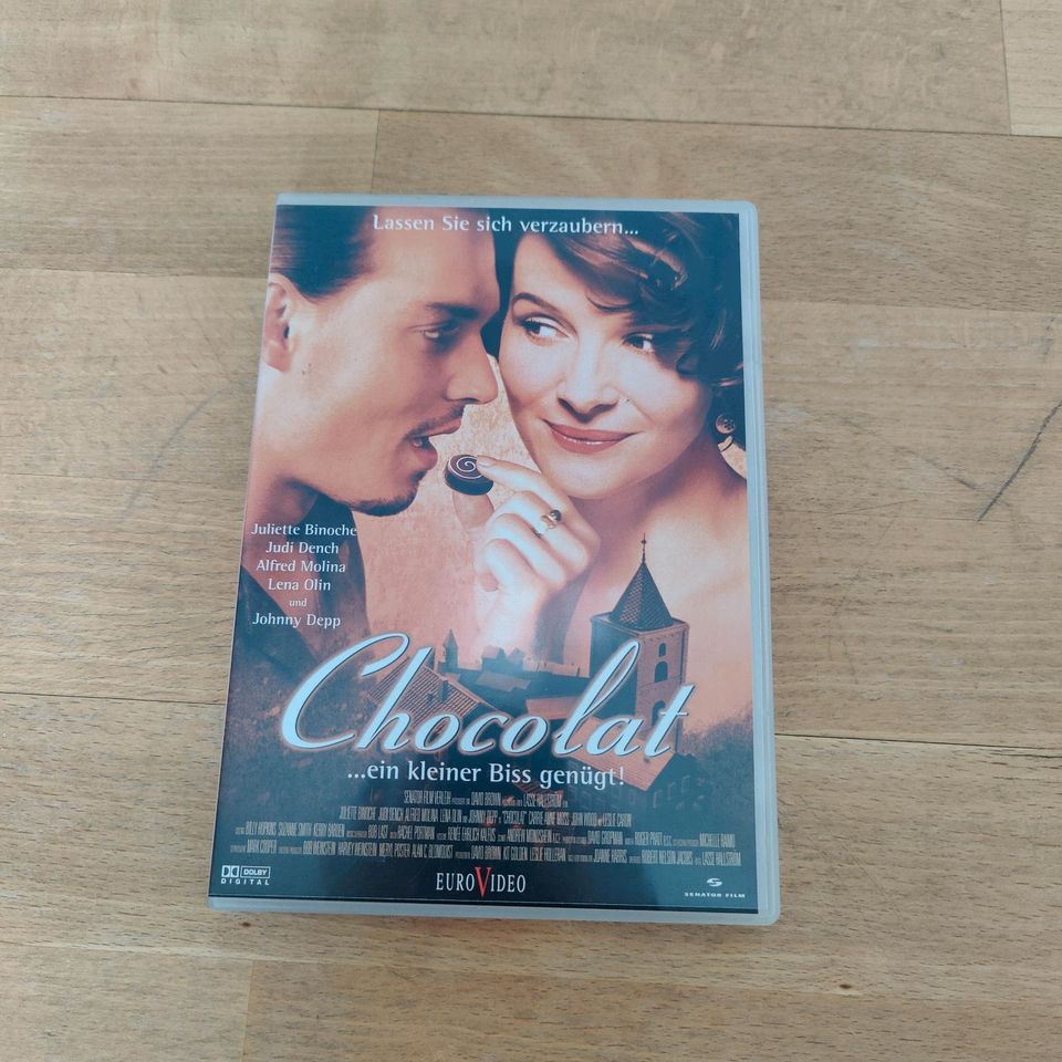 Chocolat Ein kleiner Biss genügt Johnny Depp Juliette Binoche DVD in Heiligenhaus