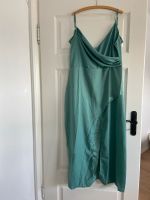 Elegantes V-Ausschnitt Spaghetti Träger Kleid / Abendkleid 44 Nordrhein-Westfalen - Titz Vorschau