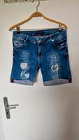Tommy Hilfiger Jeansshorts Gr W31 blau Schleswig-Holstein - Lübeck Vorschau