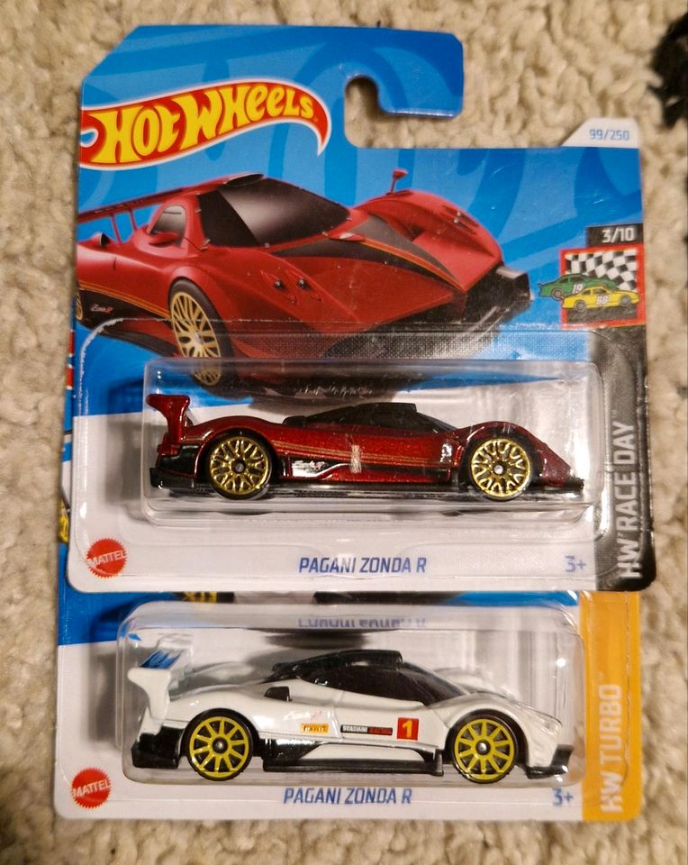 HOTWHEELS 20 Stück in Bördeland