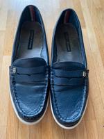 Tommy Hilfiger Bootsschuhe, Loafer, Leder, blau, 7,5M Köln - Nippes Vorschau